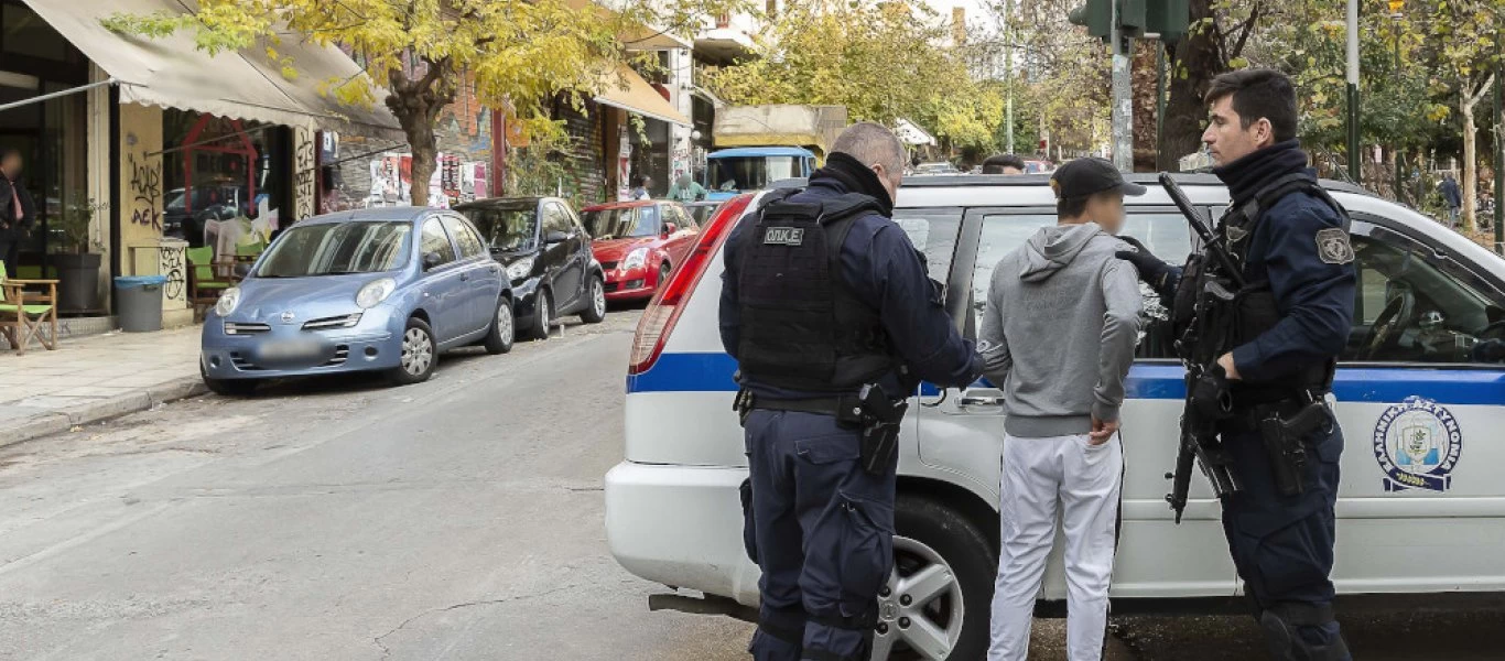 21 προσαγωγές και 87 συλλήψεις μέσα σε μία εβδομάδα στα Εξάρχεια